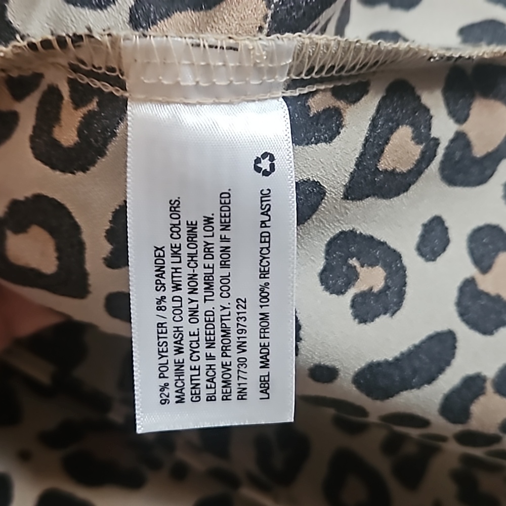 Ava & Viv button back blouse - Picture 5 of 5